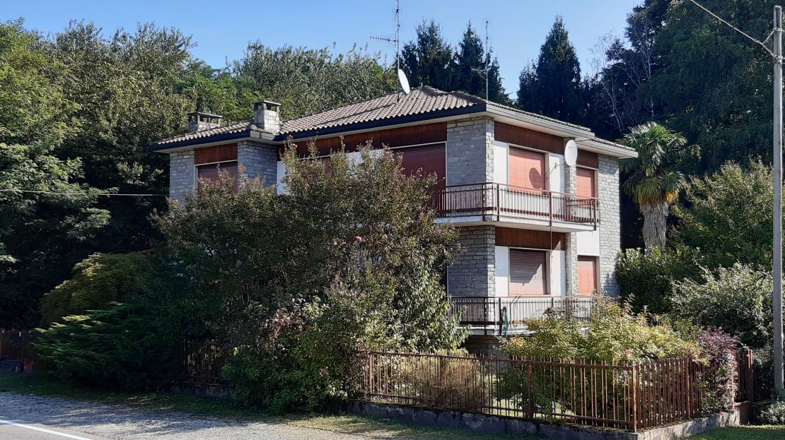 villa bifamiliare ispria mymmo